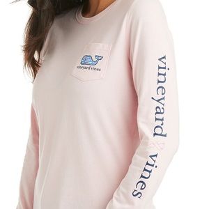 Vineyard Vines Breast Cancer Awareness Tee